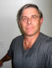 ROBERT 59 y.o. from USA